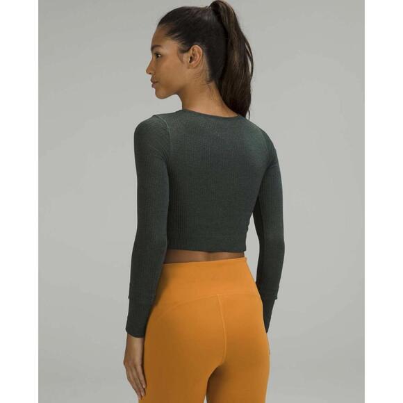 **SOLD** Lululemon Ebb to Street Long Sleeve Shirt - Size - 6 - Picture 2 of 7